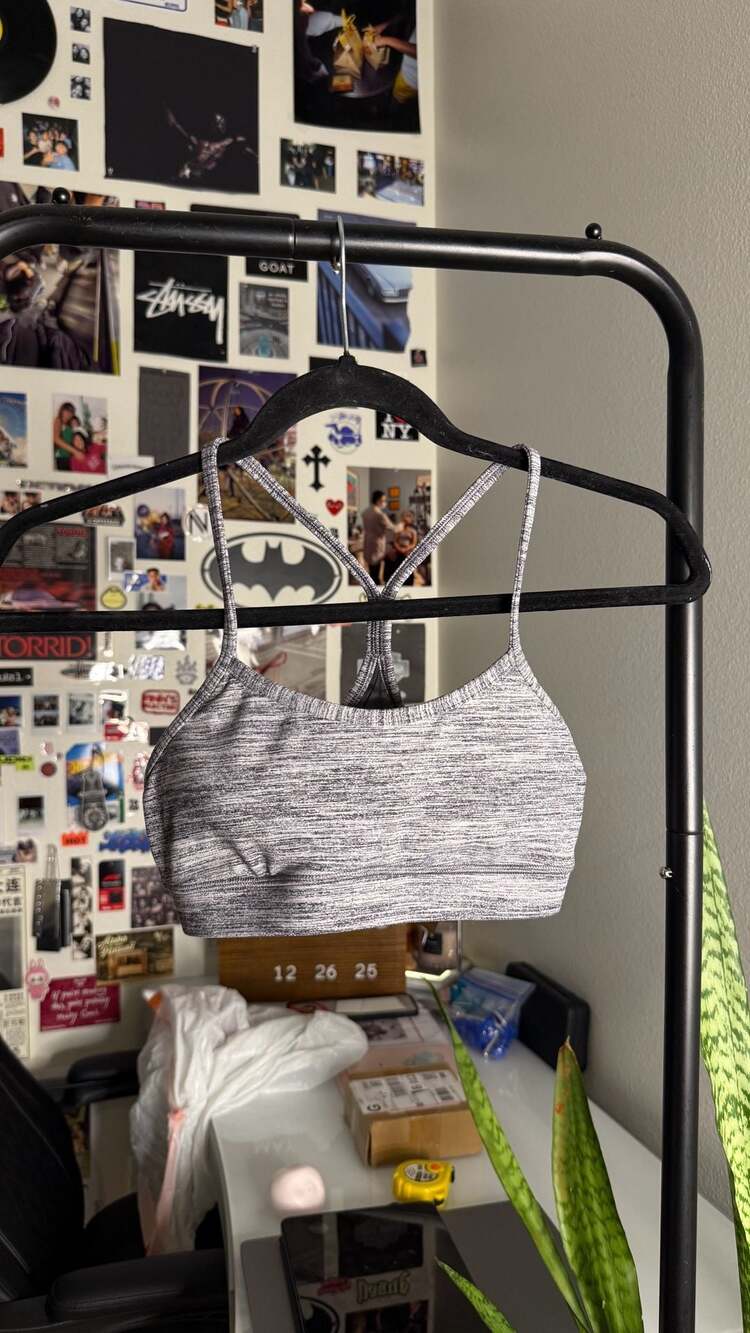Lululemon Flow Y Bra Space Dye Grey Mesh Back Athletic Sports Bra